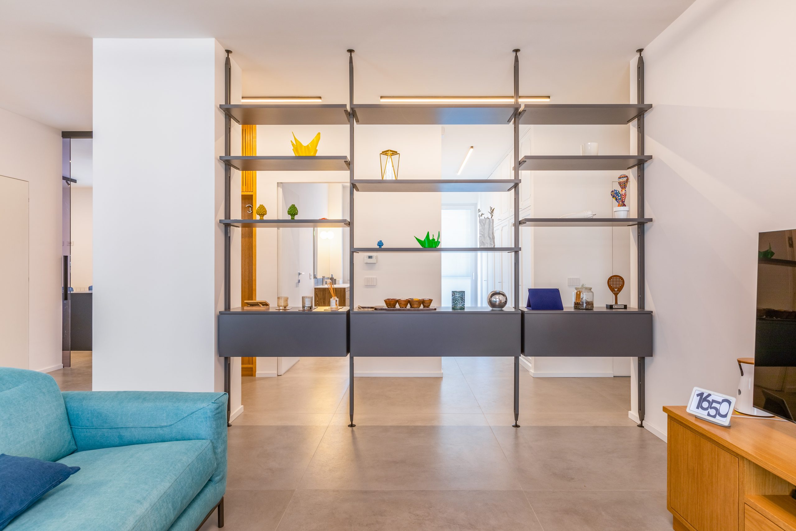 V.le della Croce Rossa, 24, 90146 Palermo PA, Italia_06