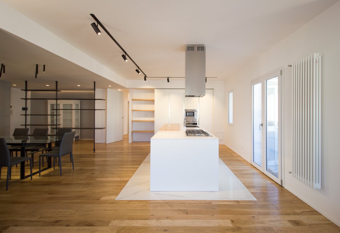 33384195_10155234125715213_8533607113820209152_n